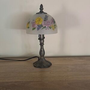 Vintage Floral Table Lamp - Yellow & Pink Flowers